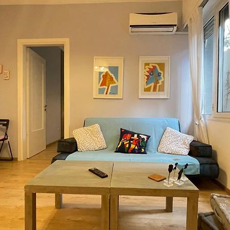 אתונה Cozy Apartment Ideally Located City Center And Megaron Moussikis Metro Station מראה חיצוני תמונה