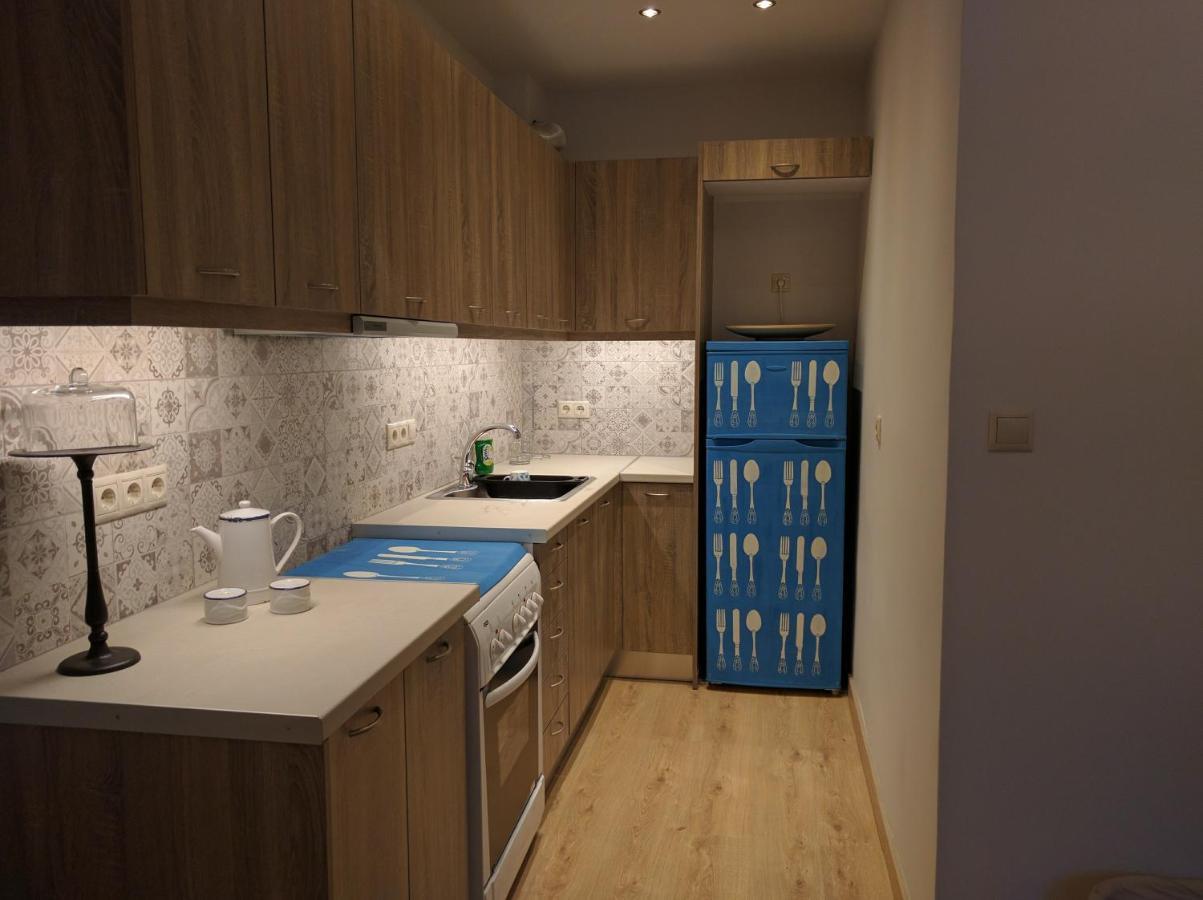 אתונה Cozy Apartment Ideally Located City Center And Megaron Moussikis Metro Station מראה חיצוני תמונה