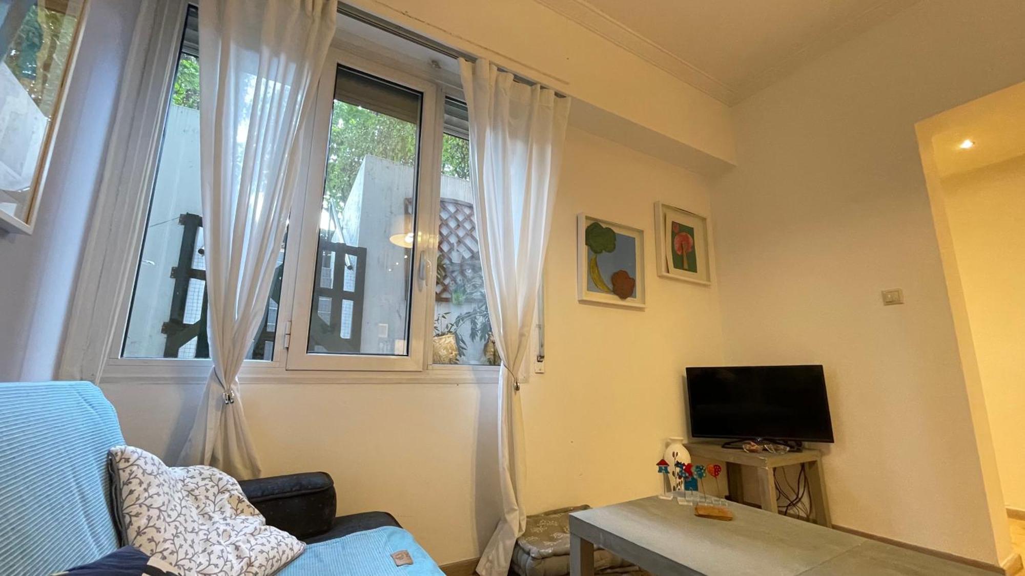 אתונה Cozy Apartment Ideally Located City Center And Megaron Moussikis Metro Station מראה חיצוני תמונה