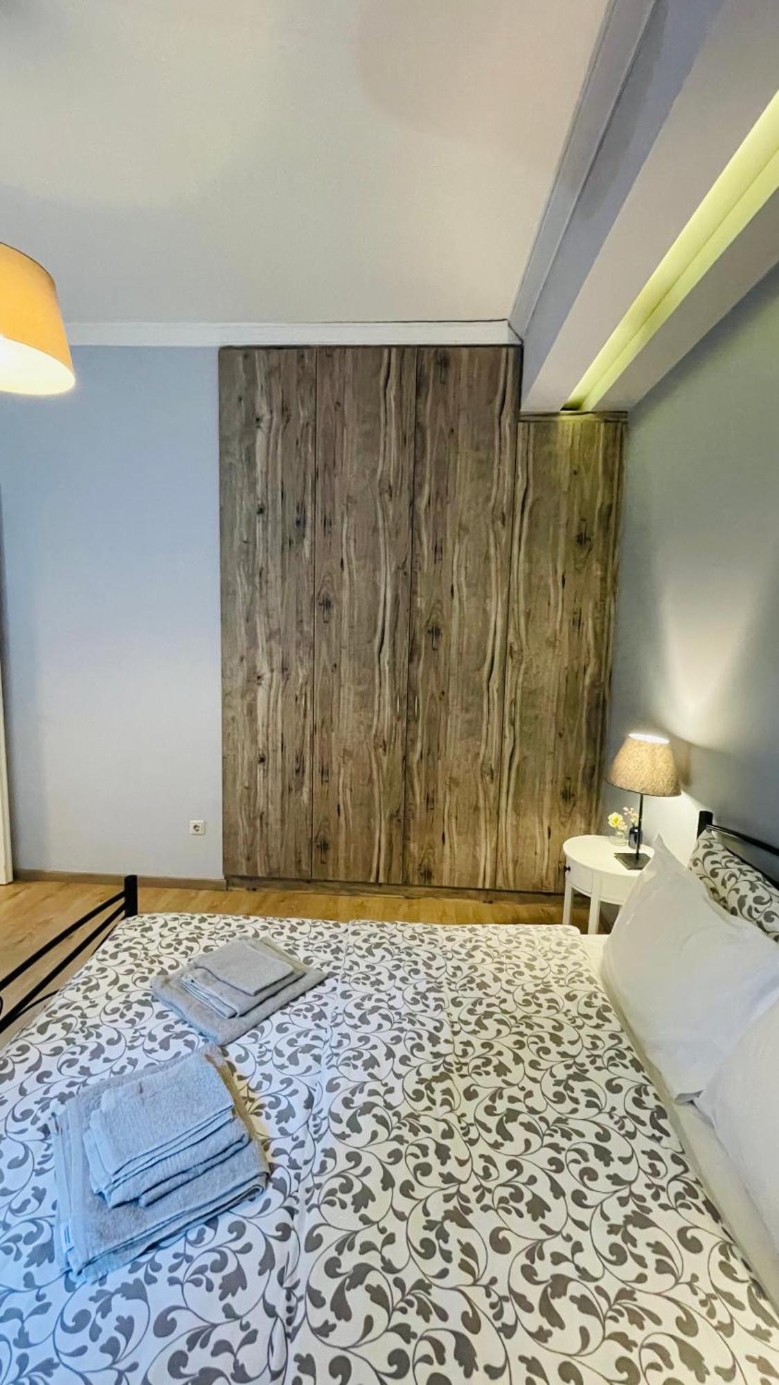 אתונה Cozy Apartment Ideally Located City Center And Megaron Moussikis Metro Station מראה חיצוני תמונה